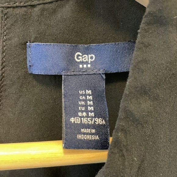 SzM GAP dressy black double v neck tank - Picture 3 of 5